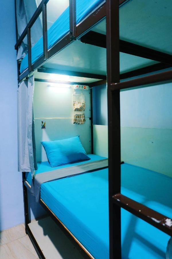 Mador Malang Dorm Hostel Exterior photo